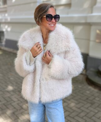 kuschelige FAKE FUR Jacke YETI