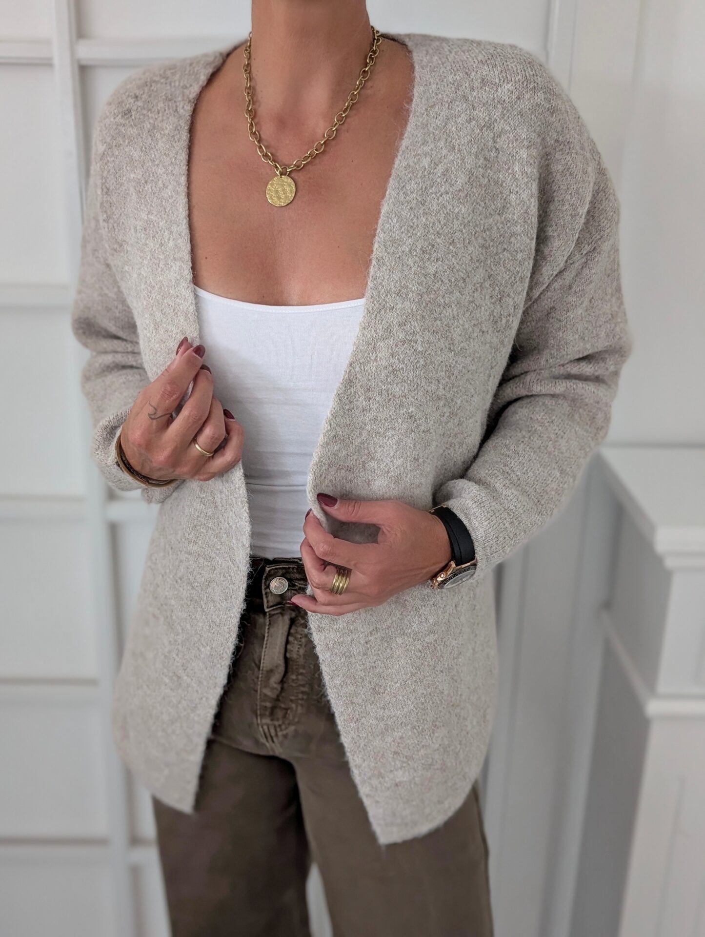 warmer Strickcardigan mit Wickel-Optik AGATA – taupe