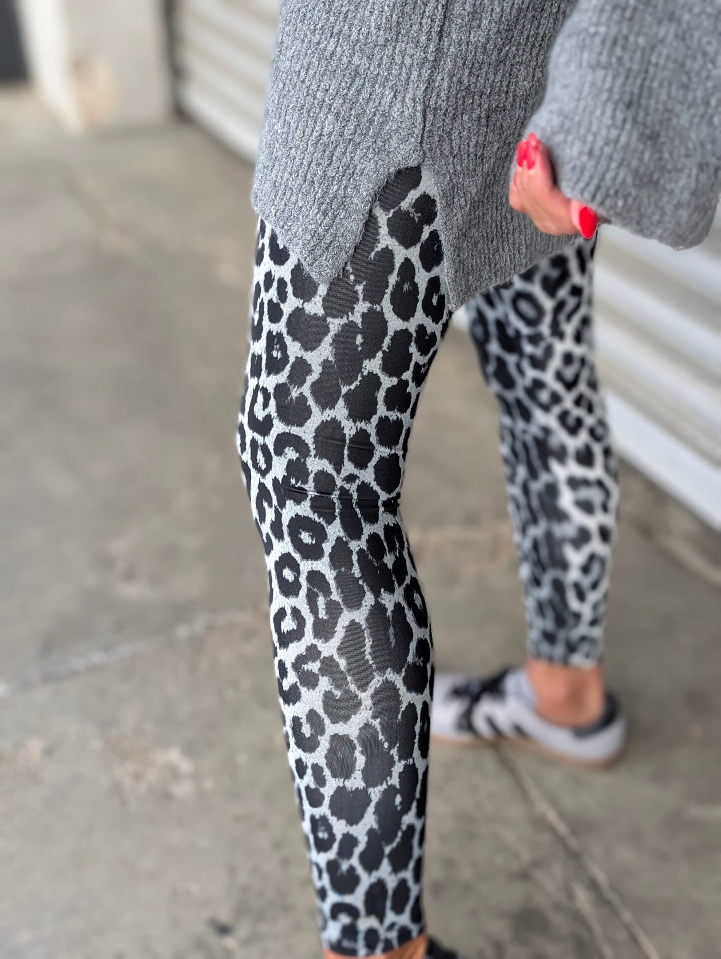 LEO Leggings HOT STEPPER  – grau